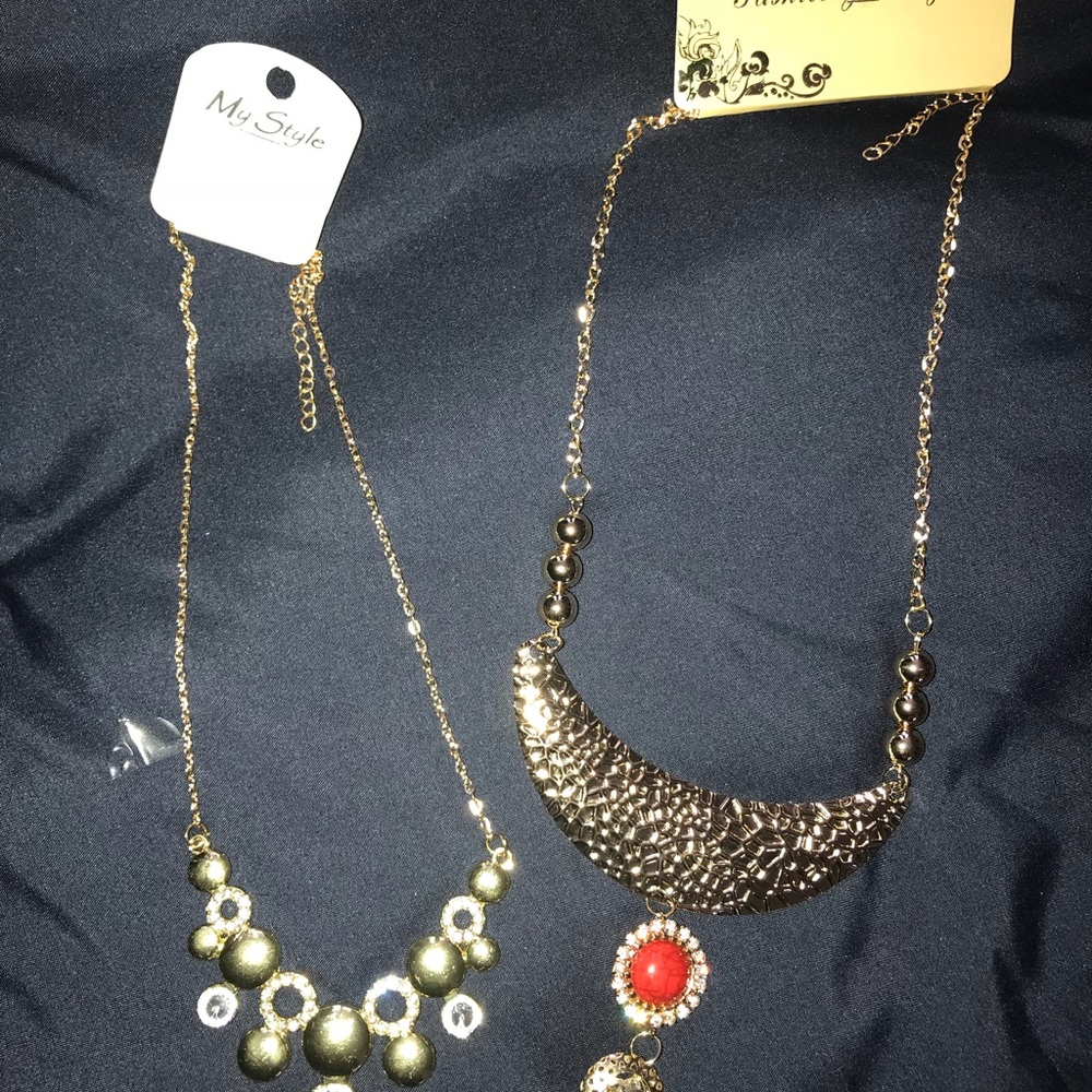 Necklace - Picture 2 of 8